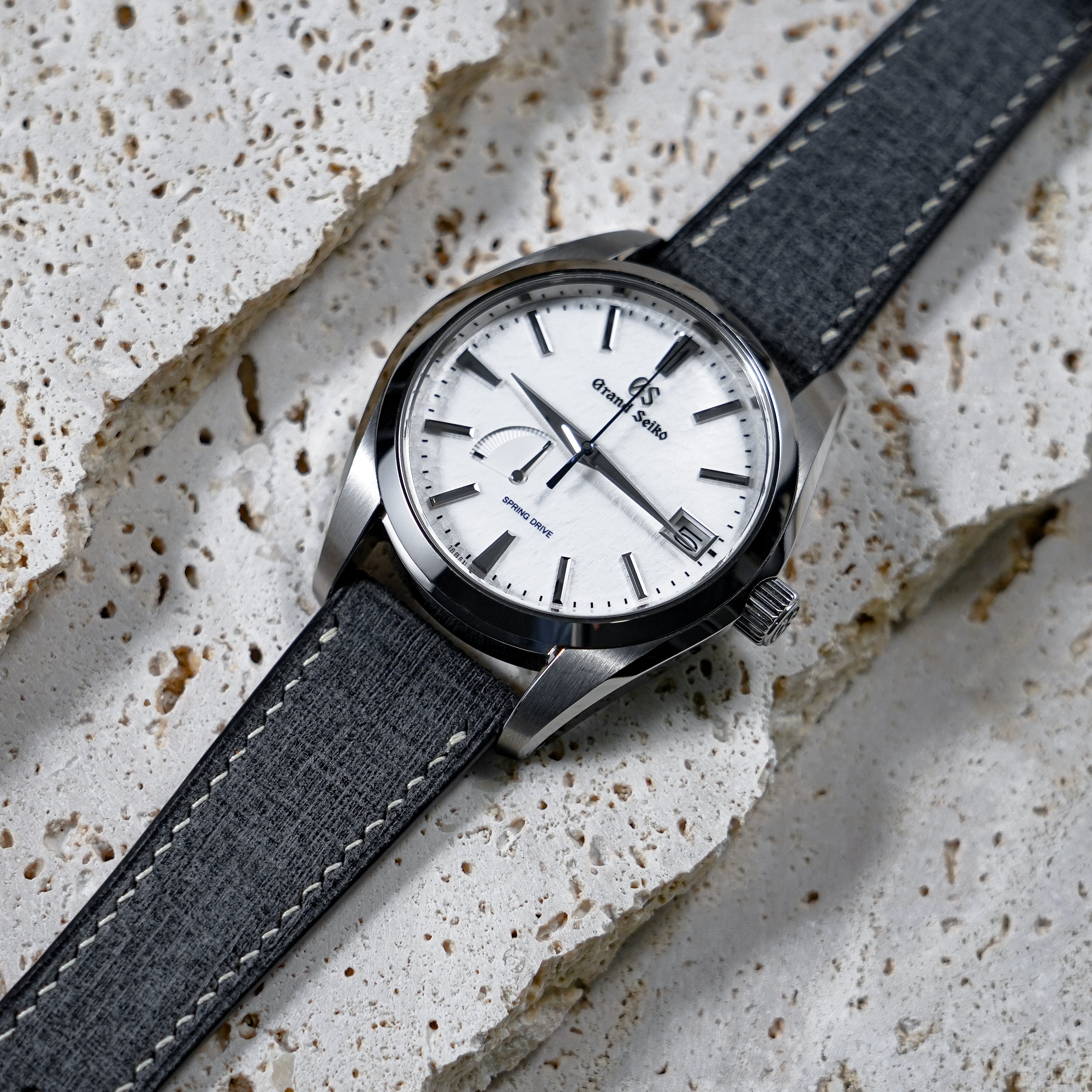 "Lagoon" Watch Strap in Babele // Black