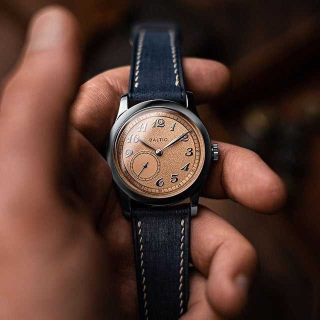 "Lagoon" Watch Strap in Babele // Denim