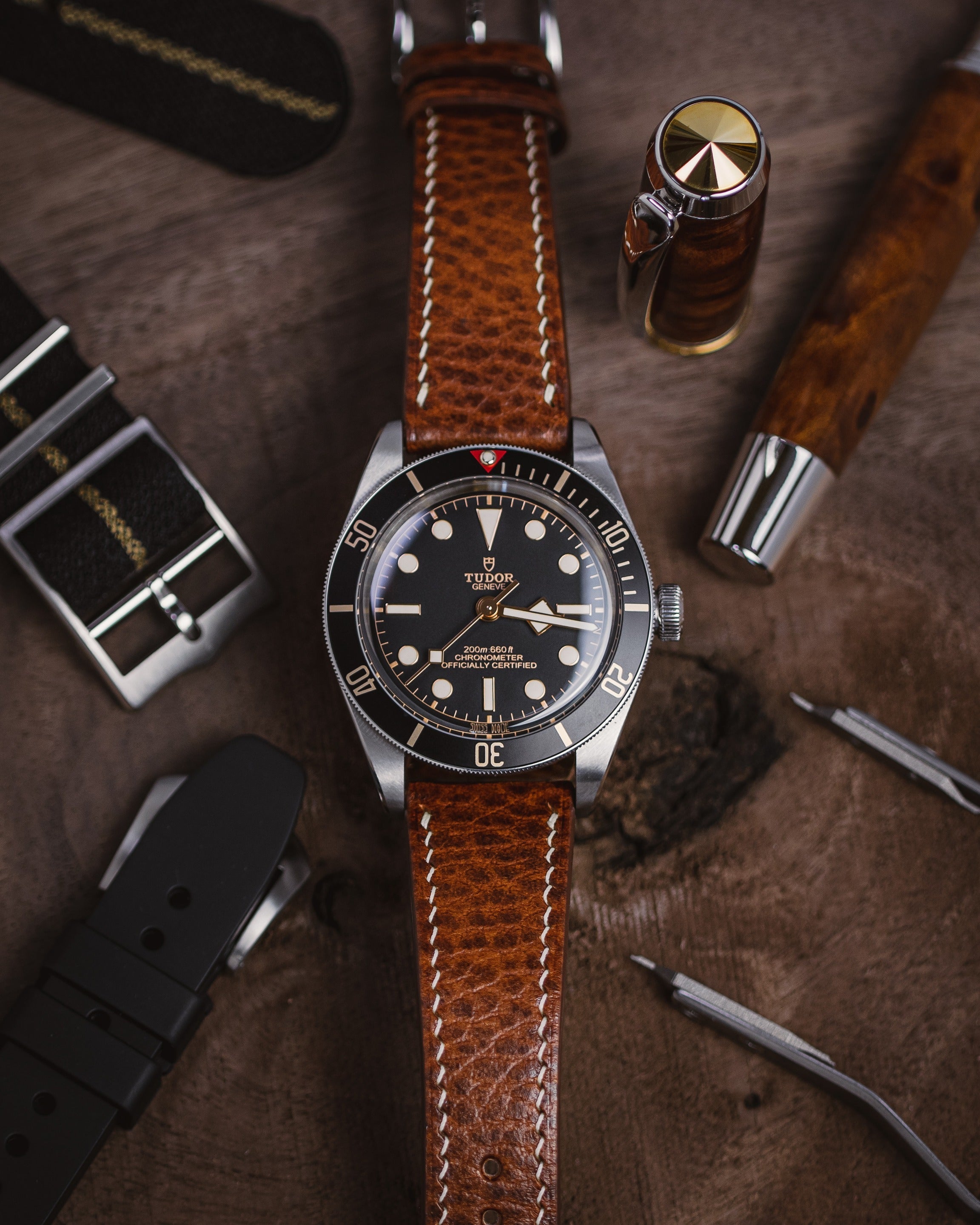 "Lagoon" Watch Strap in Dollaro // Whiskey