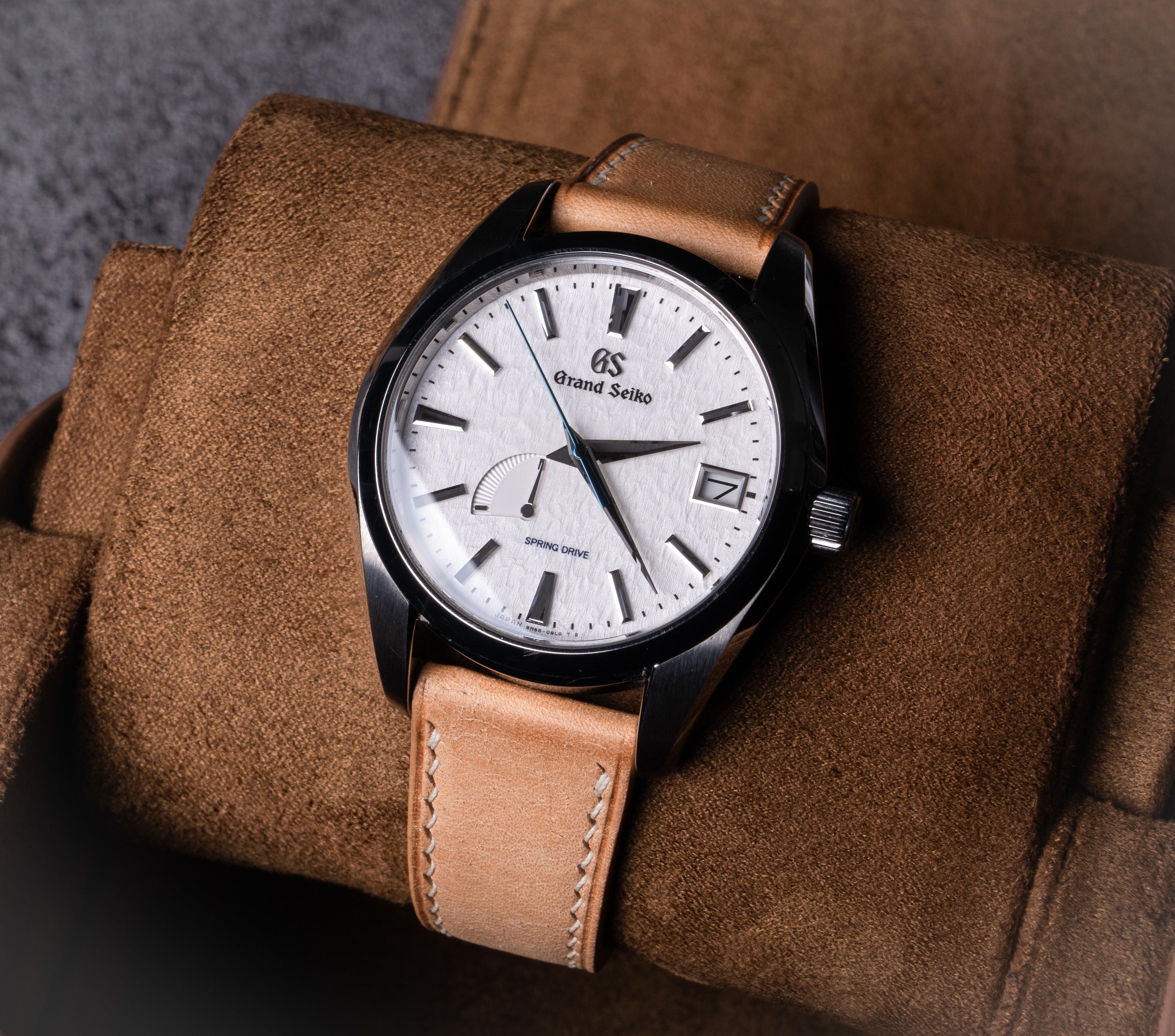"Lagoon" Watch Strap in Pueblo // Bone